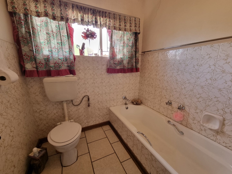 4 Bedroom Property for Sale in Panorama Free State